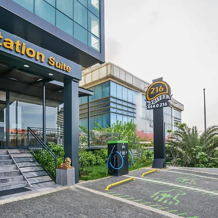 216 Station فندق جبز