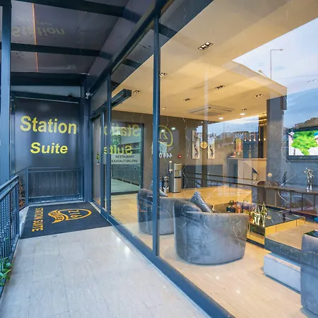 Hotel 216 Station
